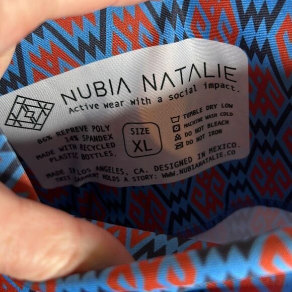 Nubia Natalie Women's Geometric Print Activewear Shorts Blue Orange Size XL NWT - Picture 4 of 6